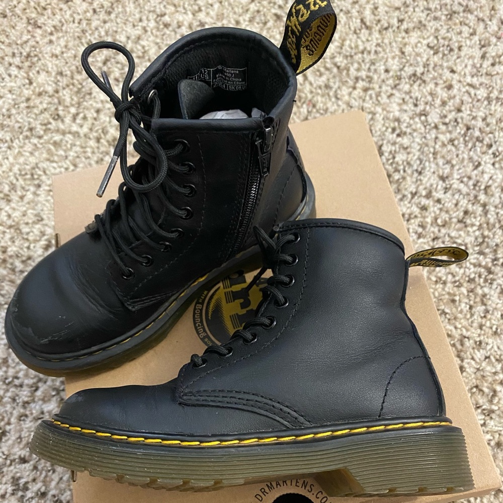 COPY - Kids dr. Martens